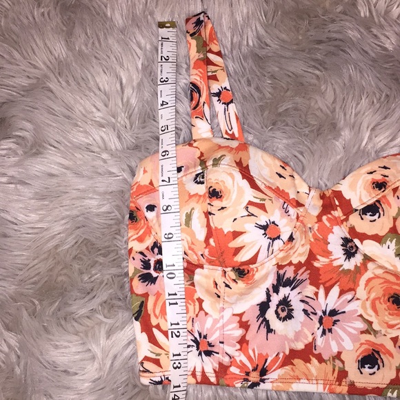 Floral crop top (4) - Picture 4 of 6
